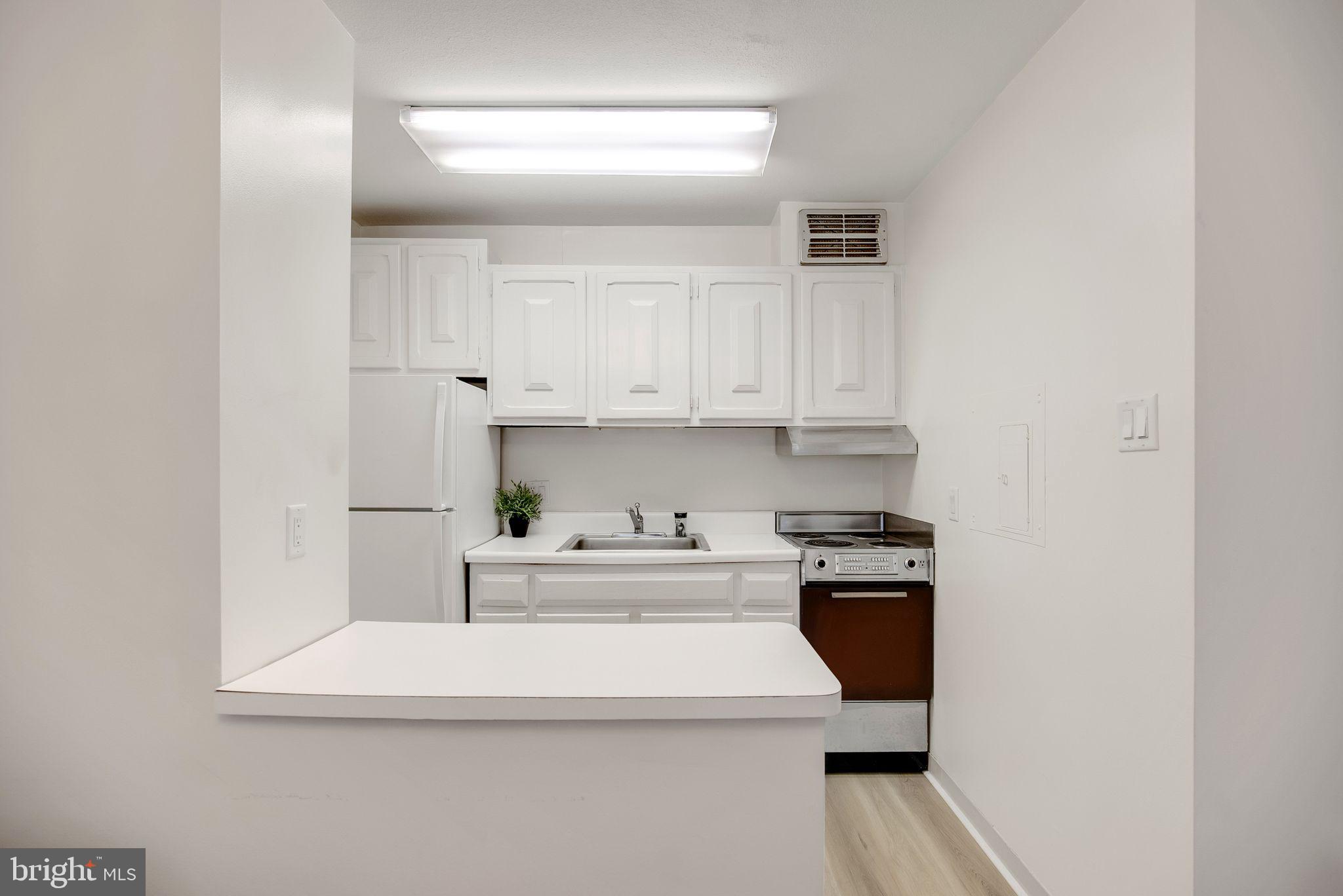 1901-45 John F Kennedy Blvd #710