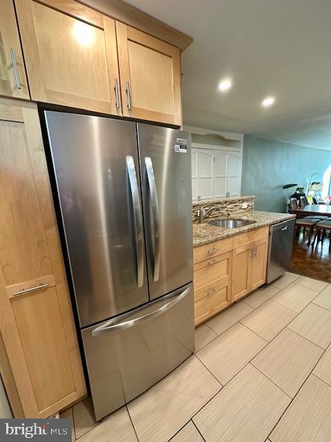 2412 Delancey Pl