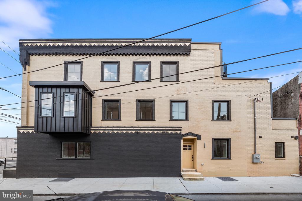 1330 Mifflin St