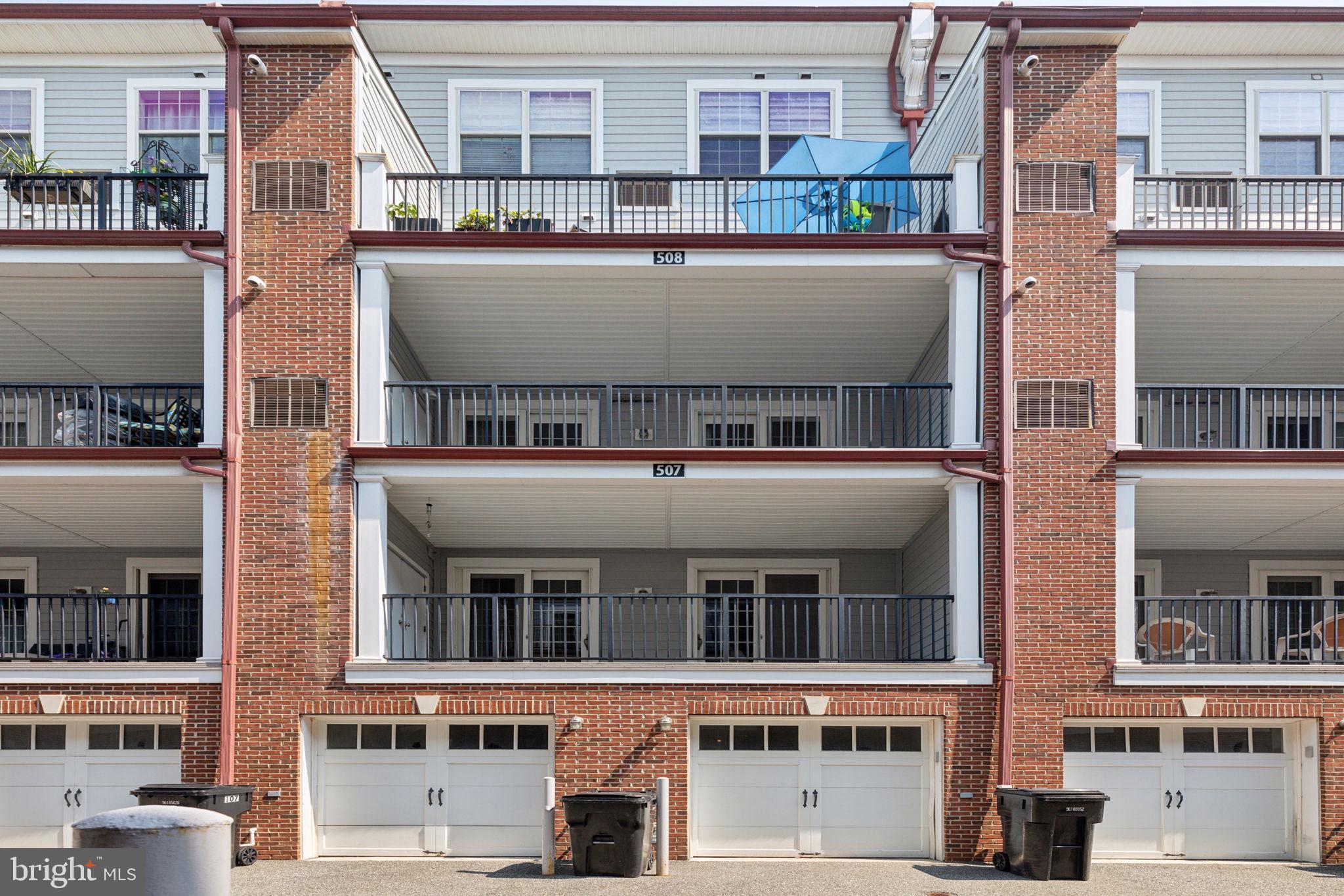 507 Captains Way