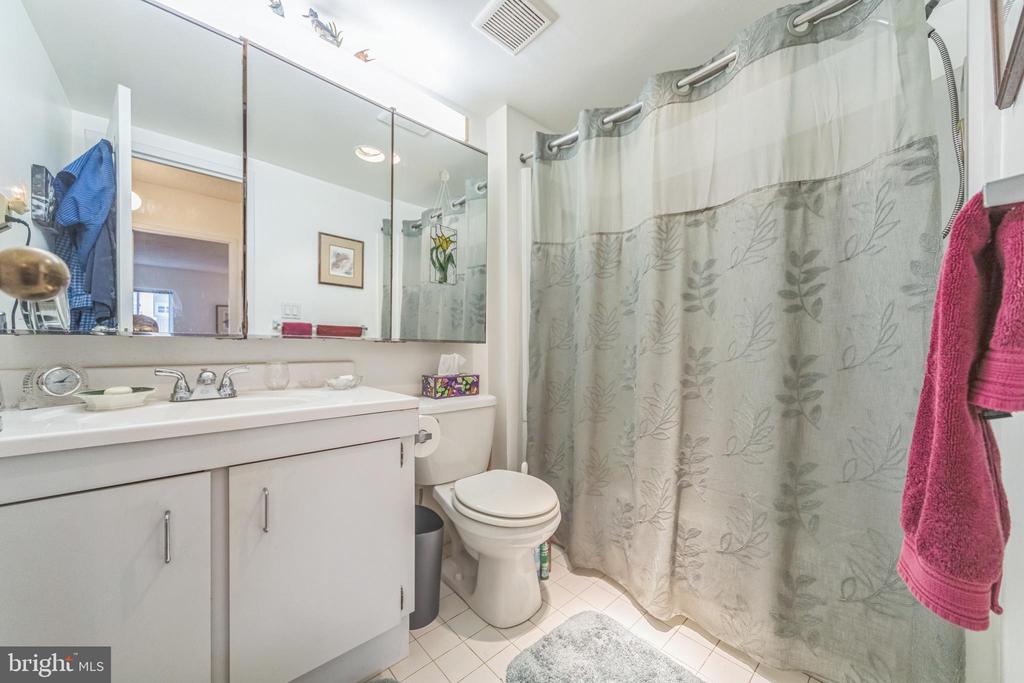 200-10 LOMBARD ST #539