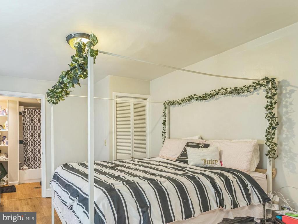 2019 Christian St