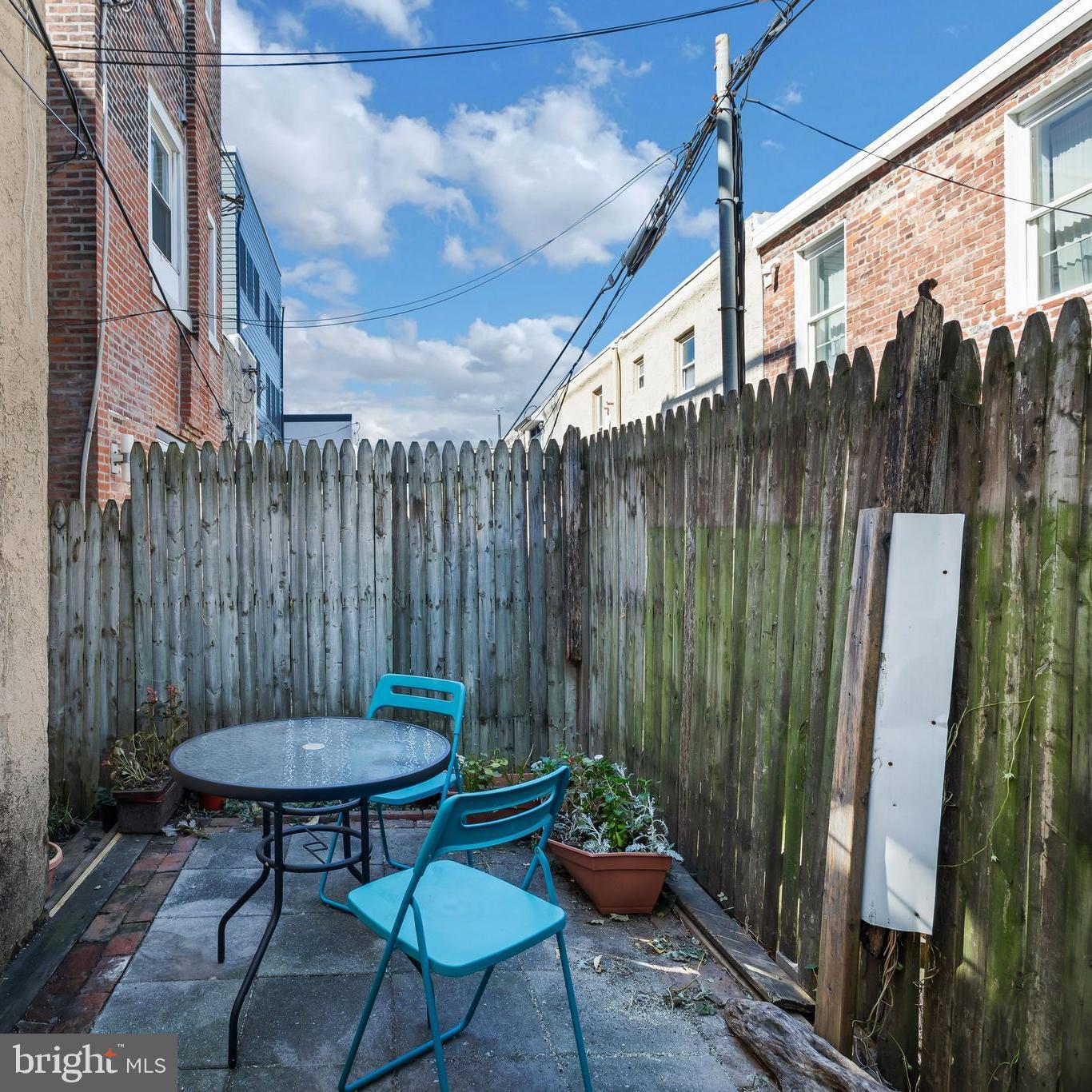 2019 Christian St