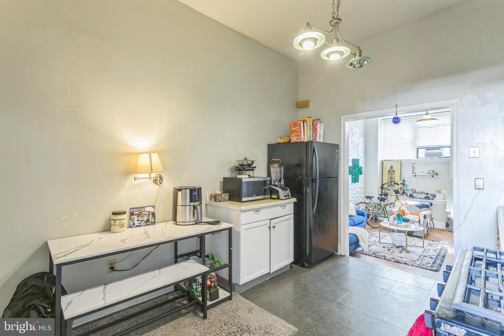 2019 Christian St