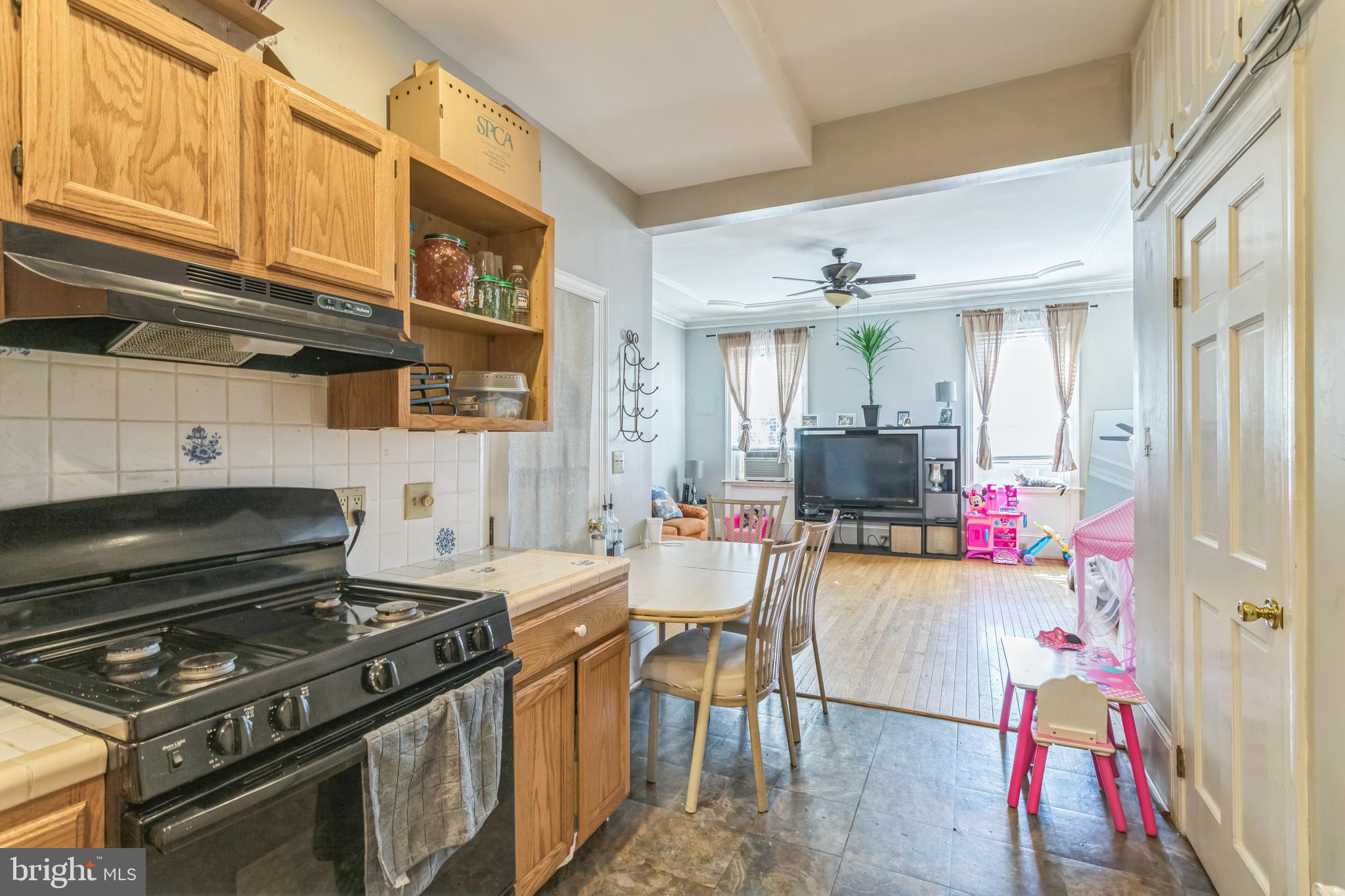 2019 Christian St