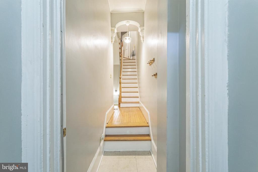 2019 Christian St