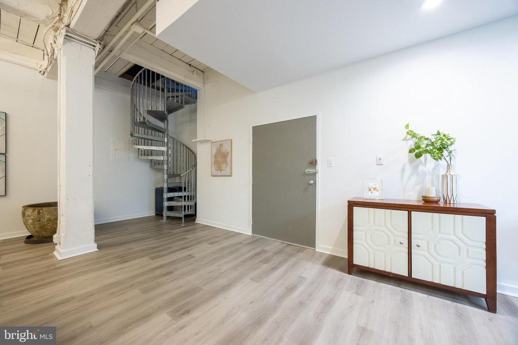 700 S 10TH ST #1A