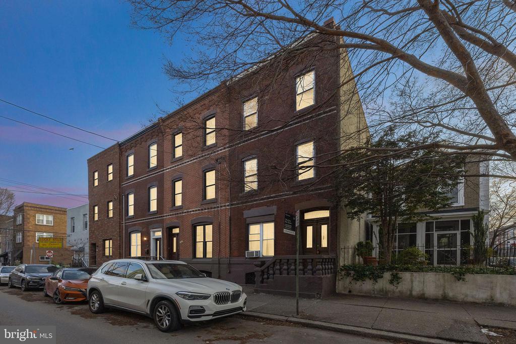 1308 Federal St