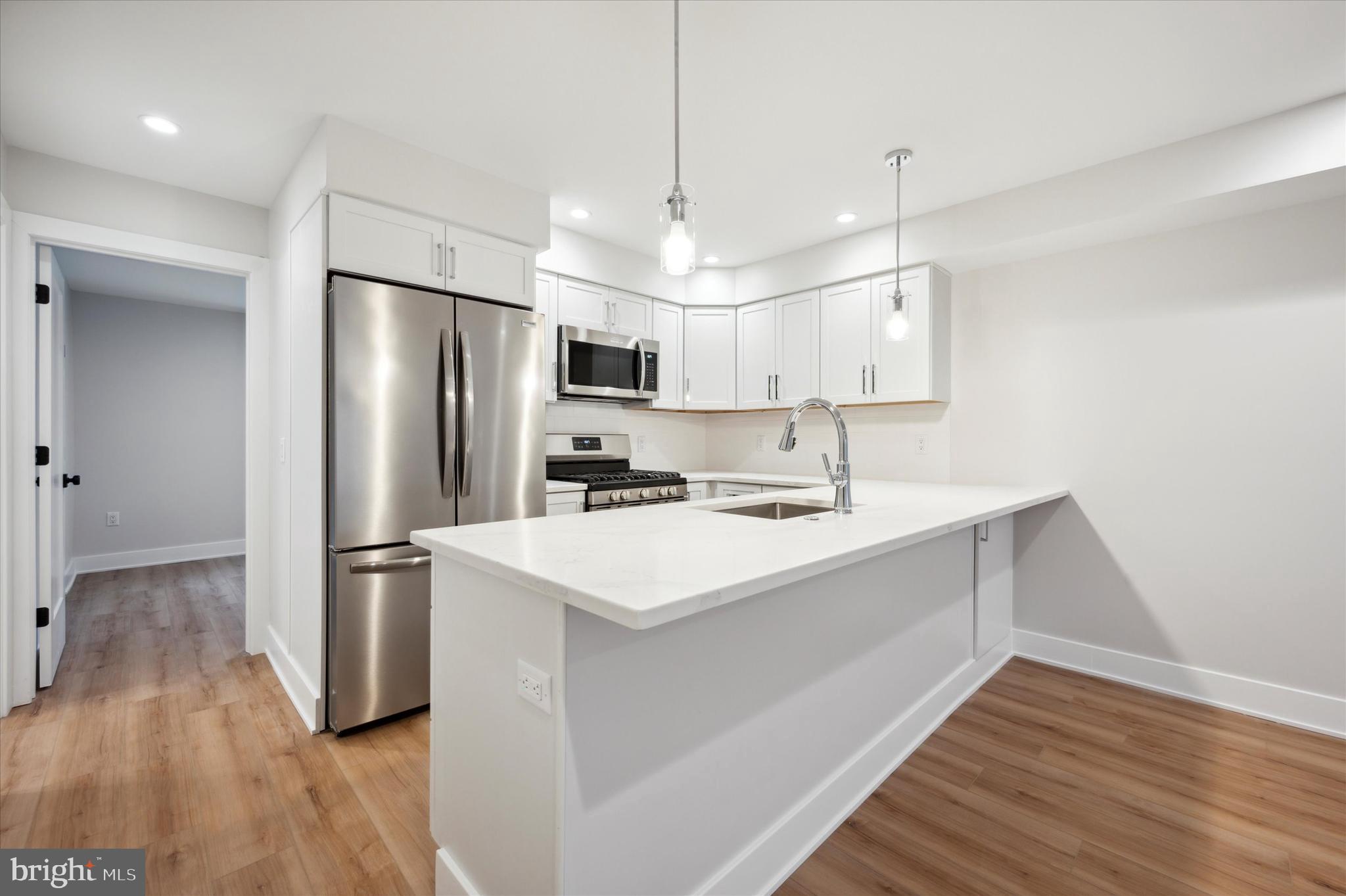 1920 RODMAN ST #1ST FL