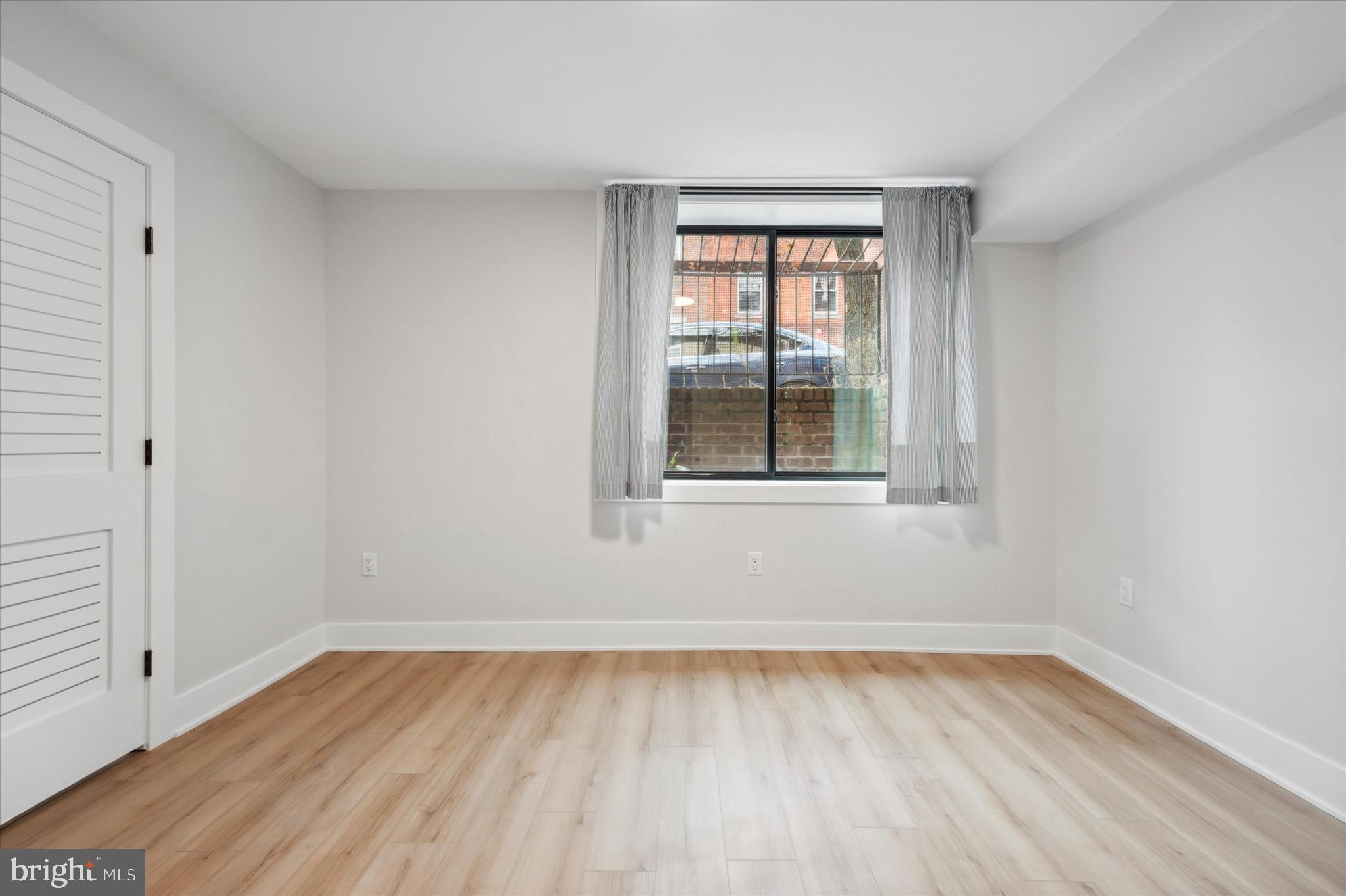 1920 RODMAN ST #1ST FL