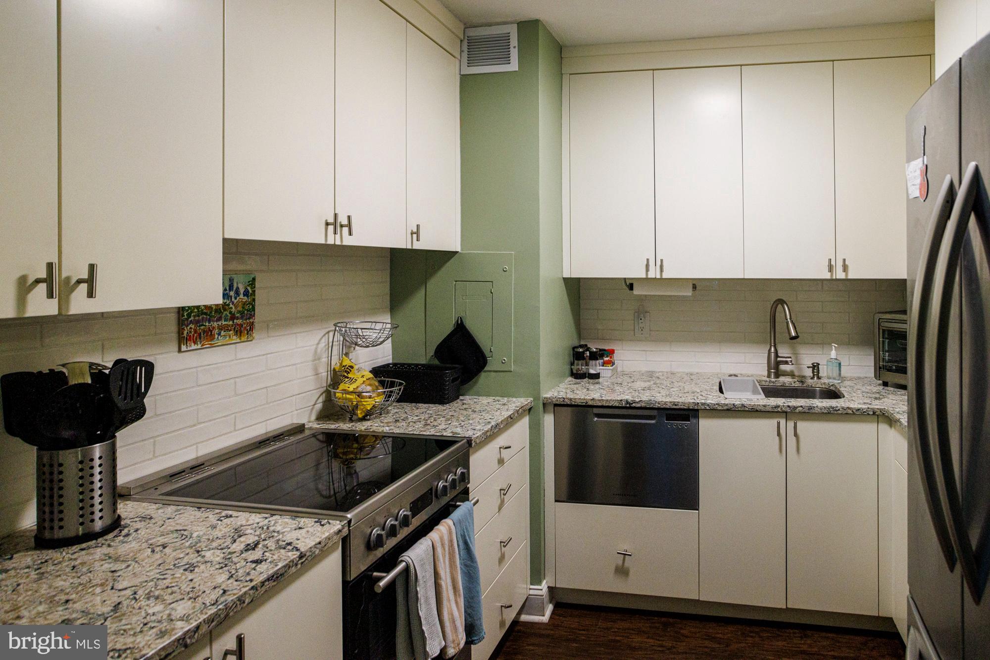 1900 John F Kennedy Blvd #716-718