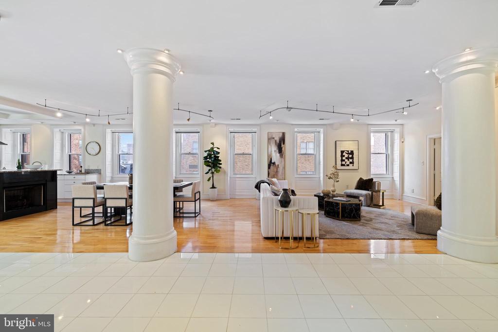 1920 Chestnut St #4th Floor