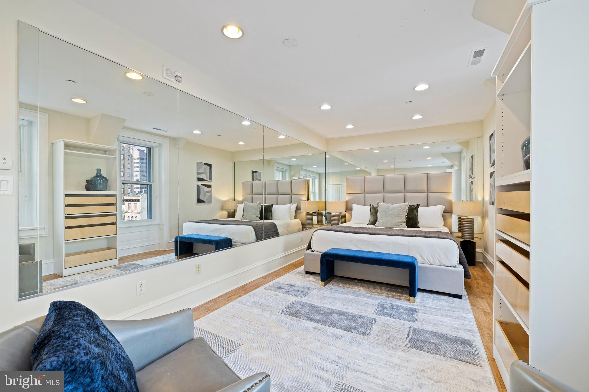 1920 Chestnut St #4th Floor