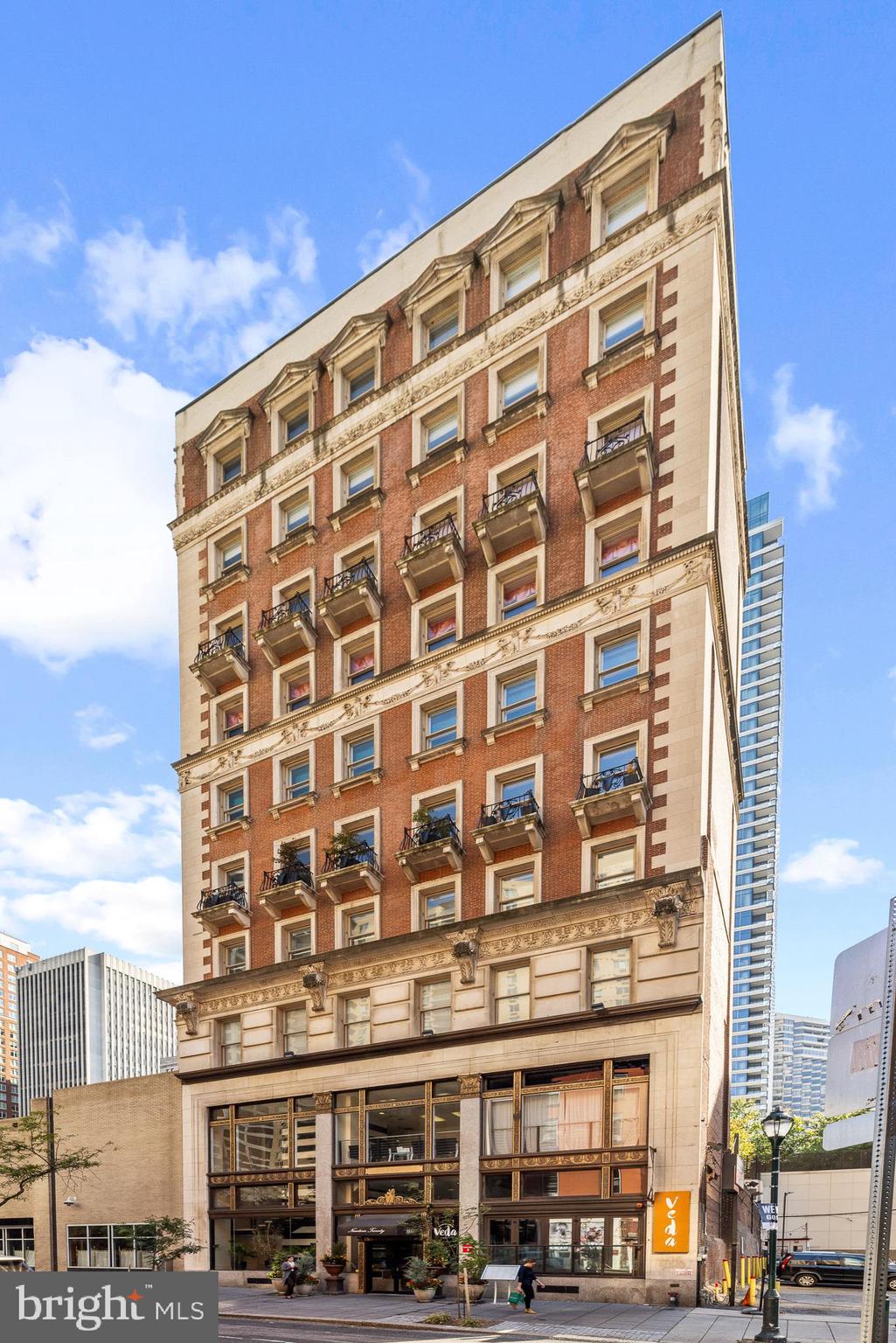 1920 Chestnut St #4th Floor