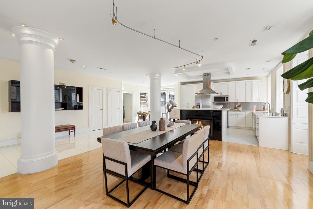 1920 Chestnut St #4th Floor