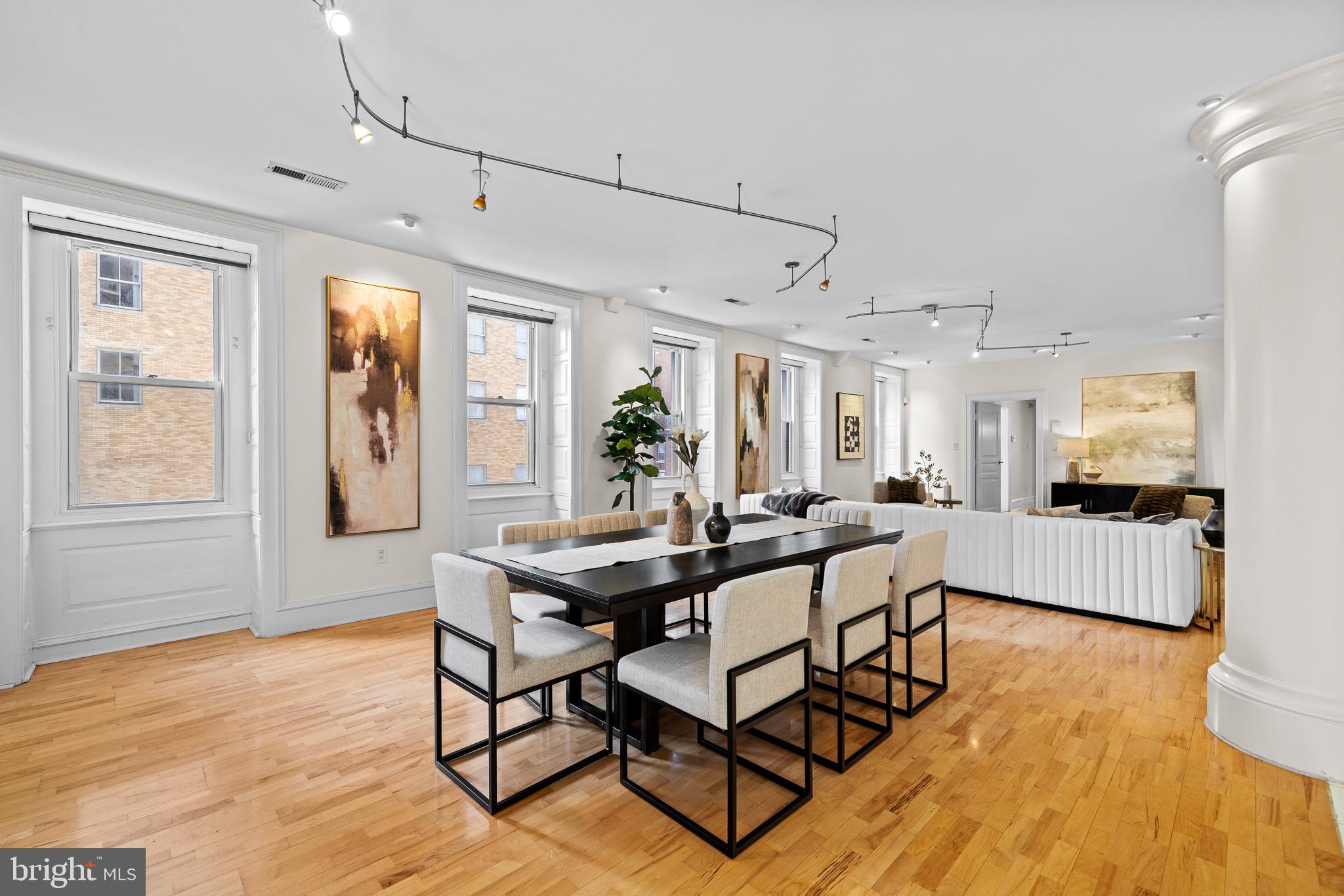 1920 Chestnut St #4th Floor