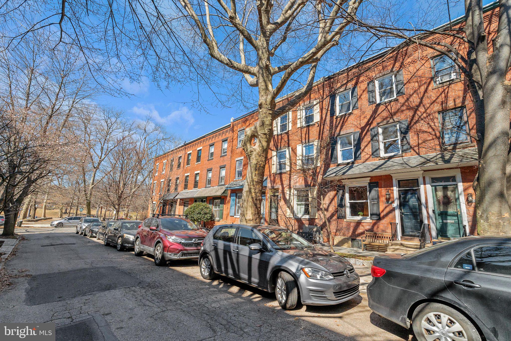 4241 Regent Sq