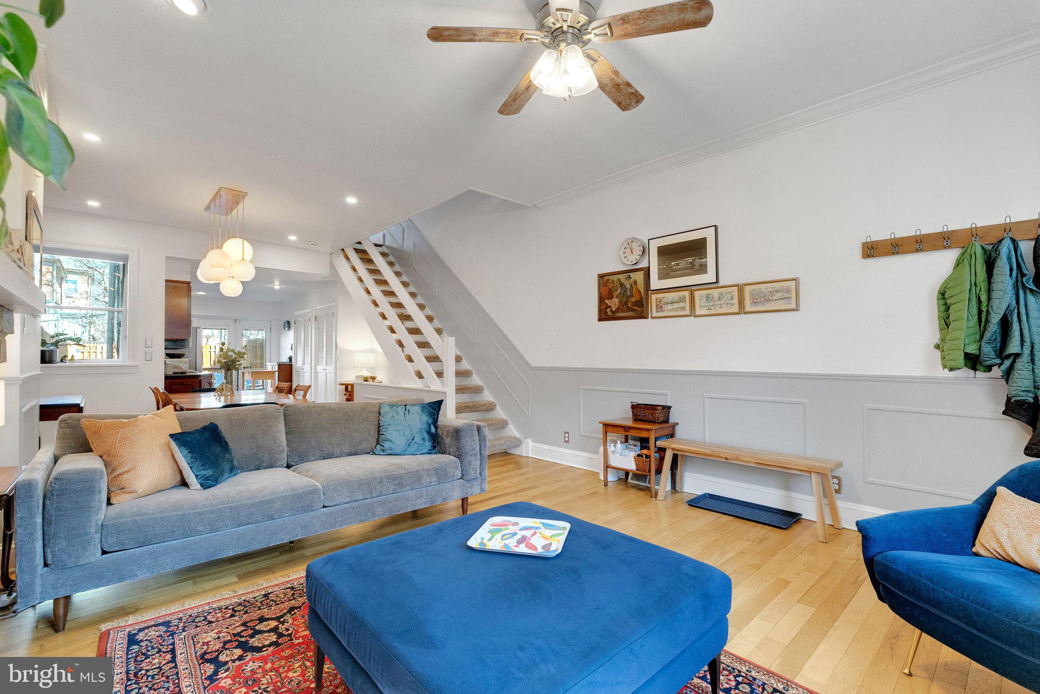 4241 Regent Sq