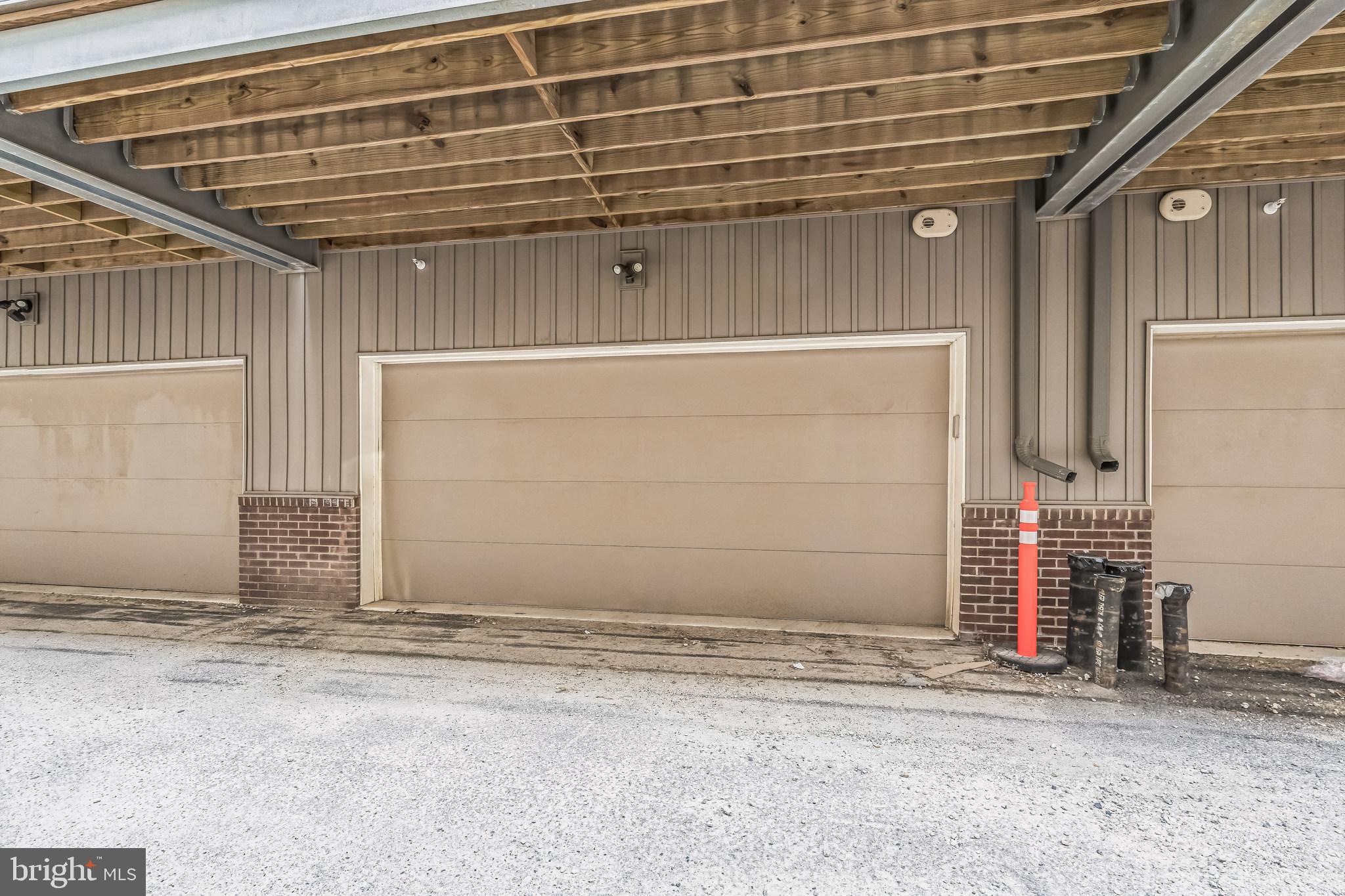 2116 KIMBALL ST
