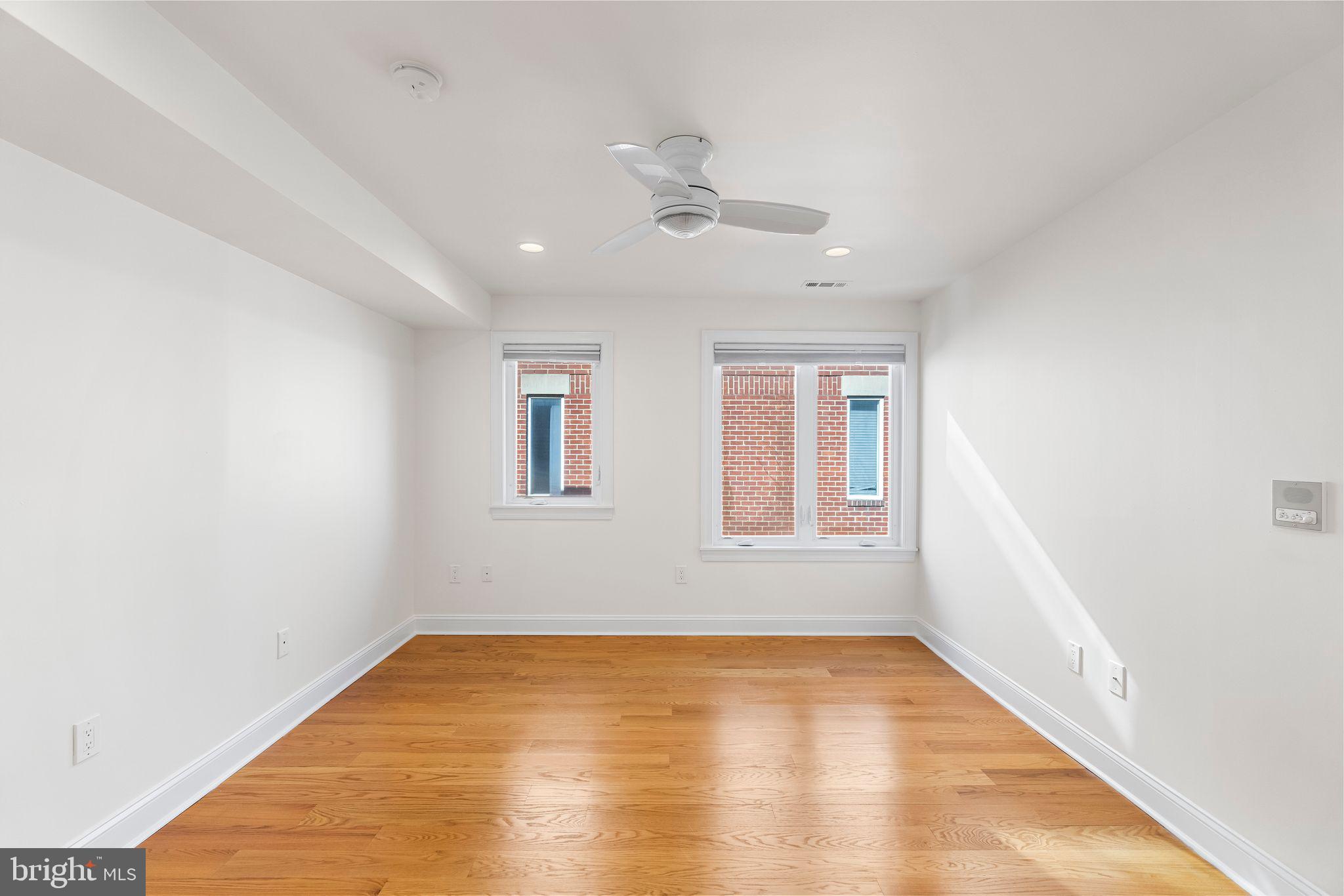 212-24 S 24th St #2408