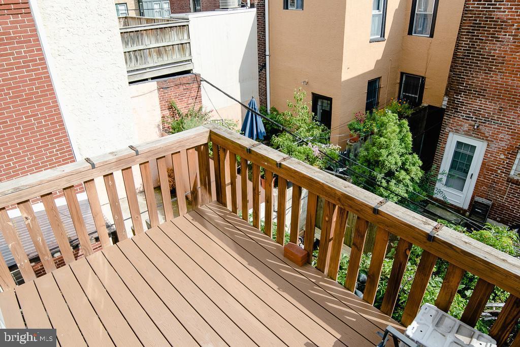 2104 South St #3