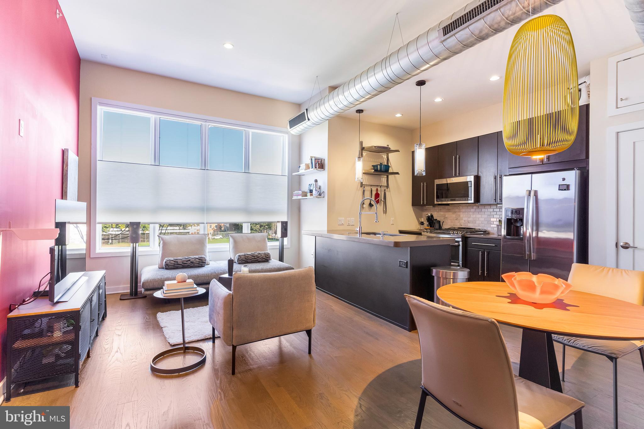 1247 E Columbia Ave #36