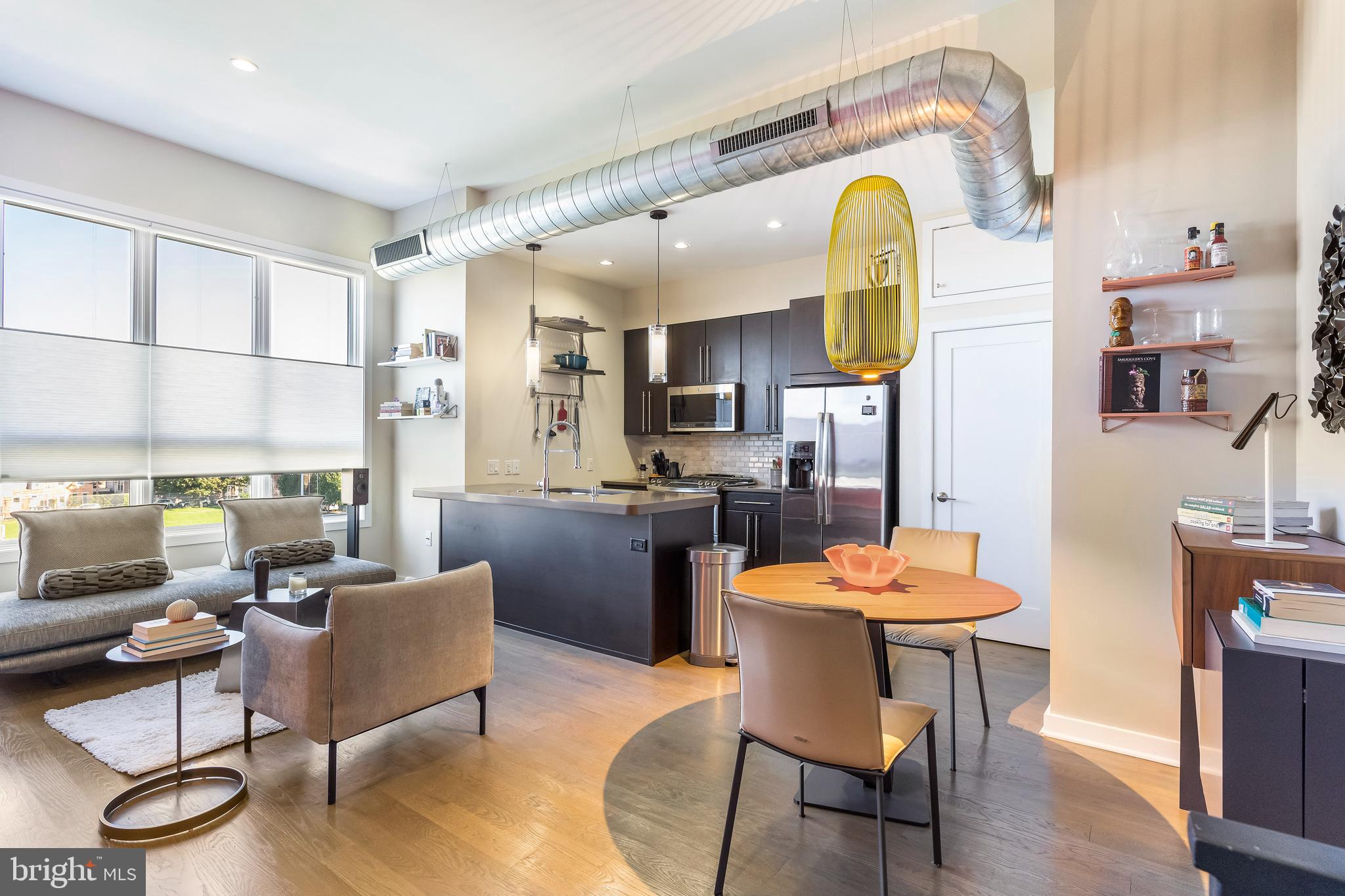 1247 E Columbia Ave #36