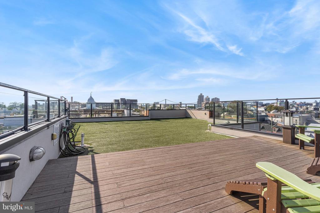 1247 E Columbia Ave #36