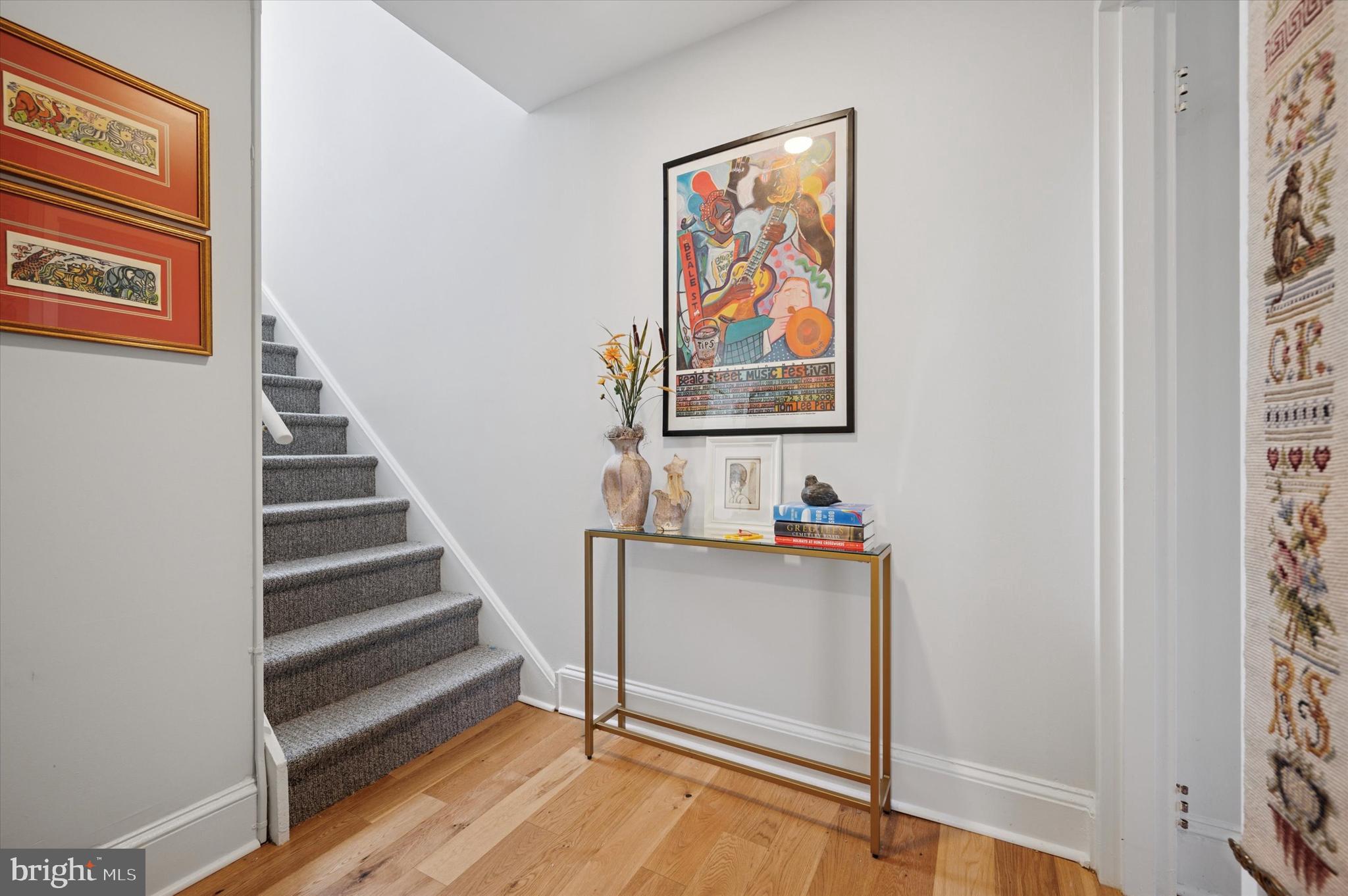 1716 Wallace St #201