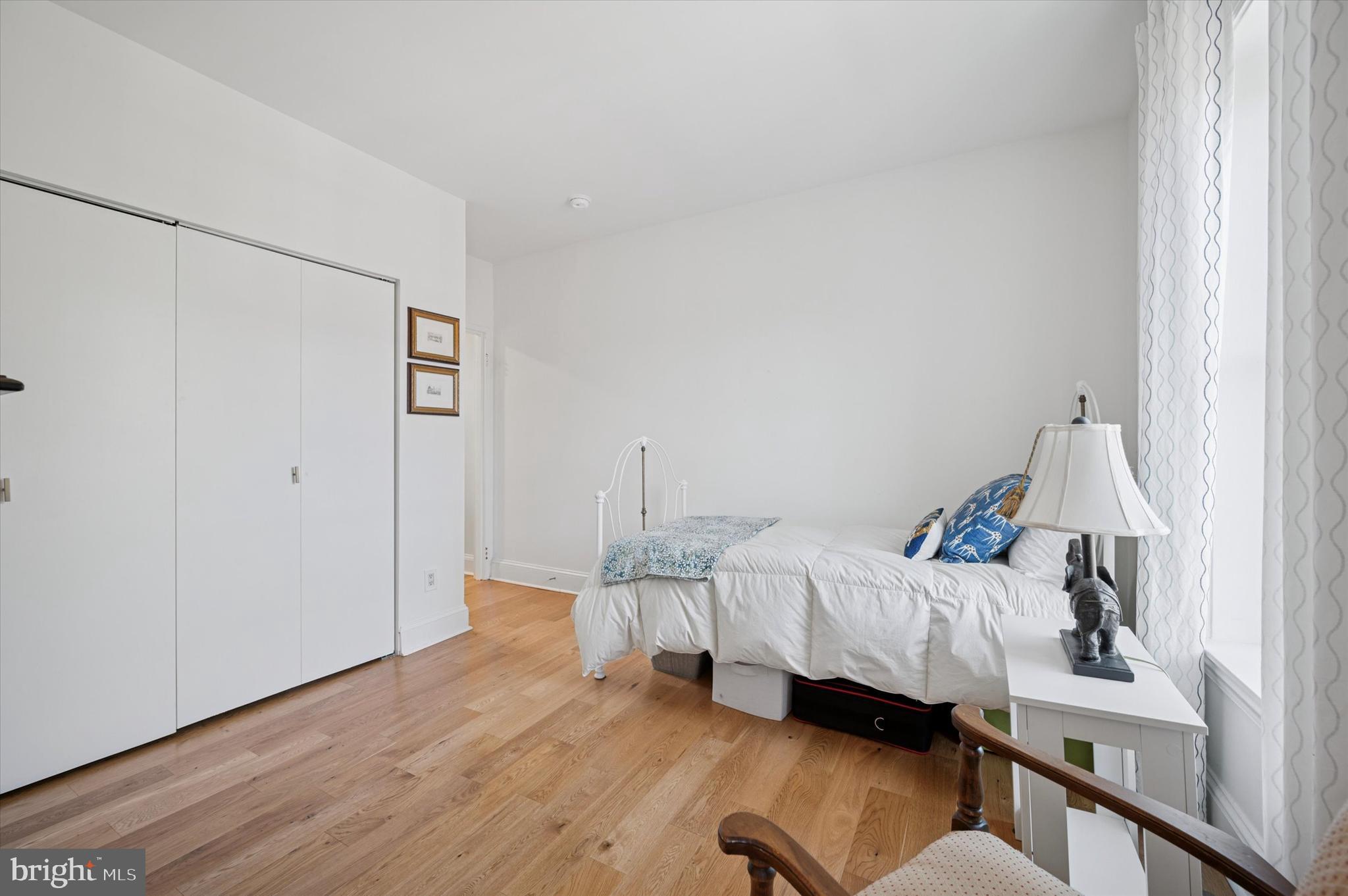 1716 Wallace St #201