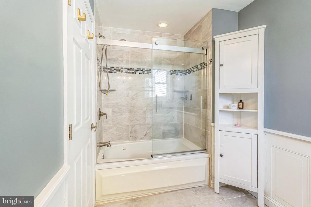 2019 Pemberton St