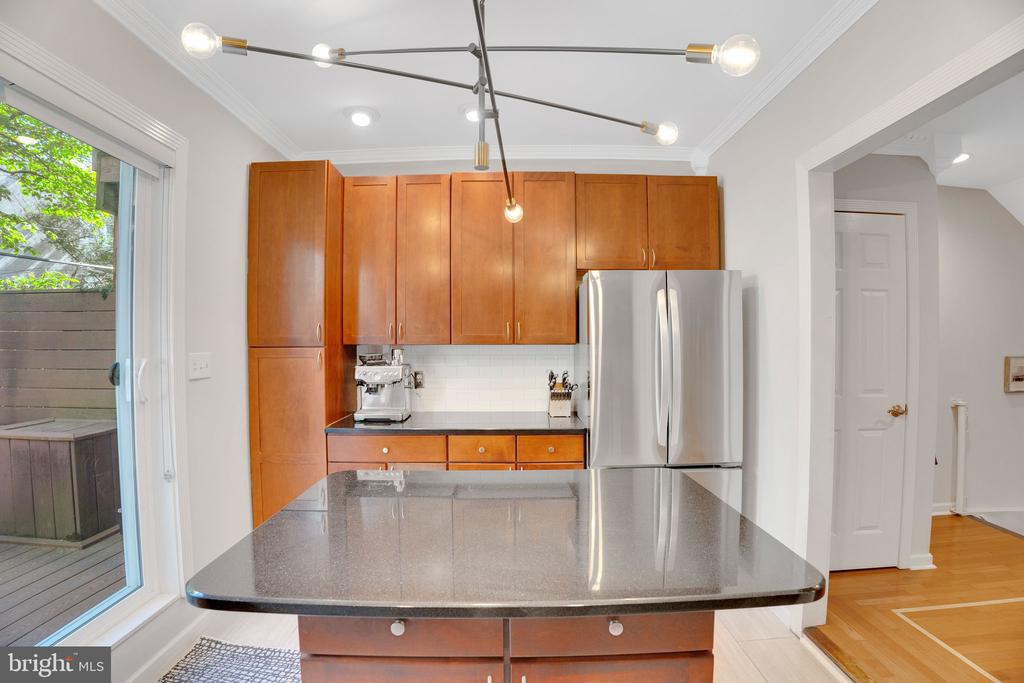 2019 Pemberton St