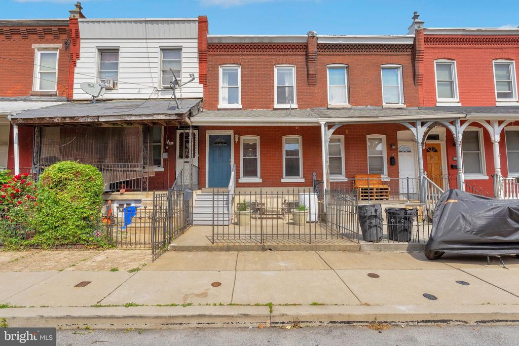 419 N Budd St