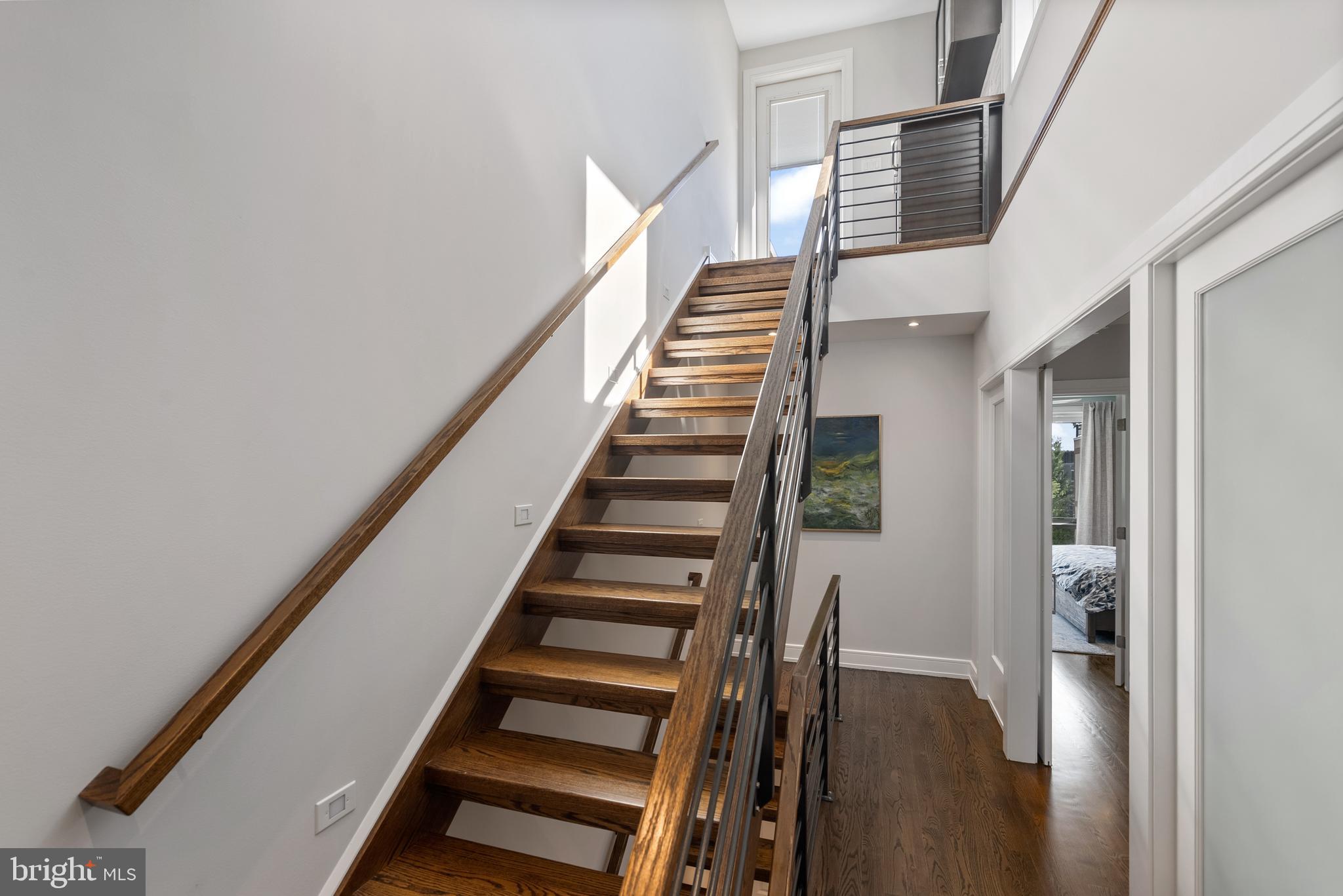112 Christian St #I