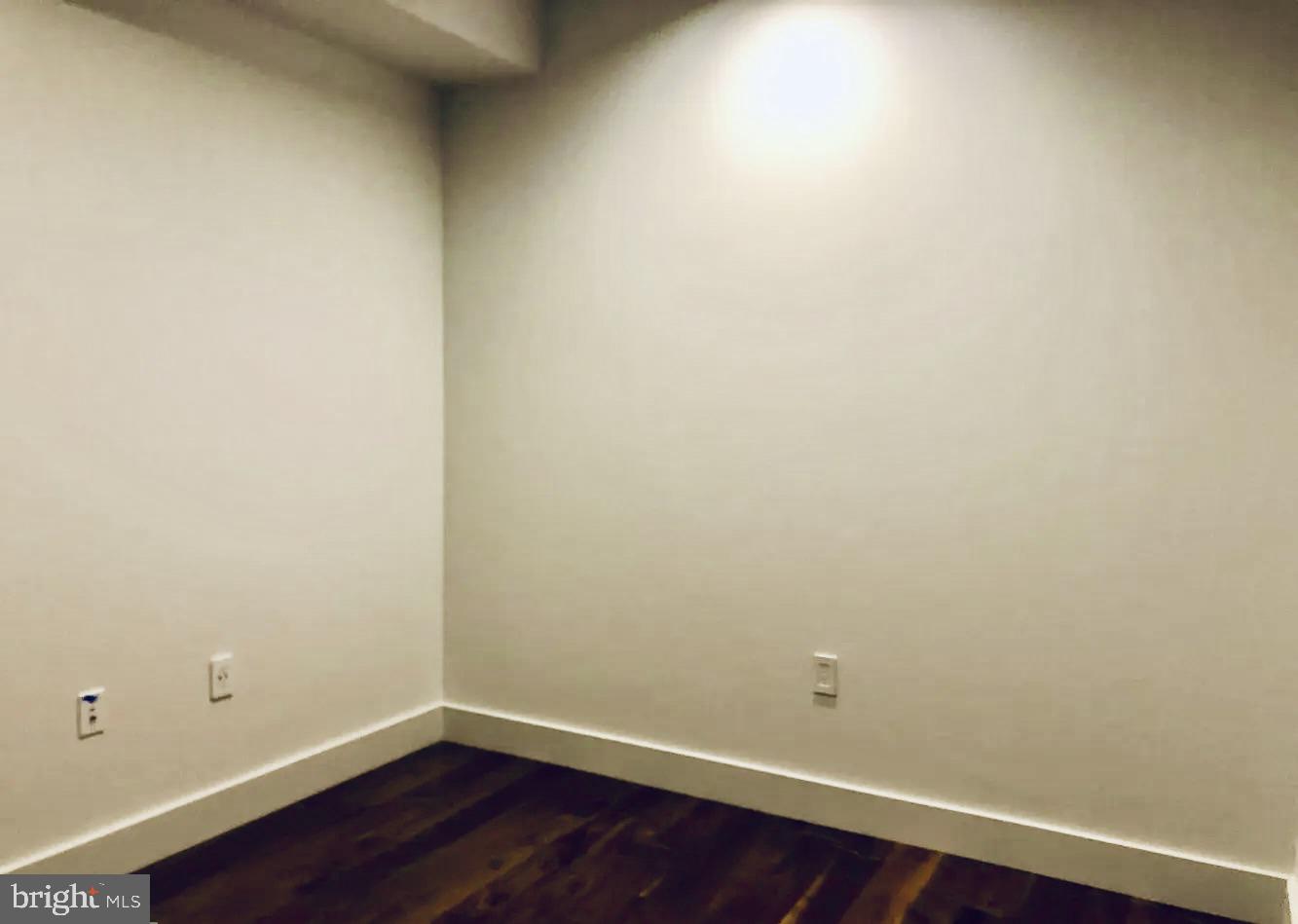 621-23 S 24TH ST #203