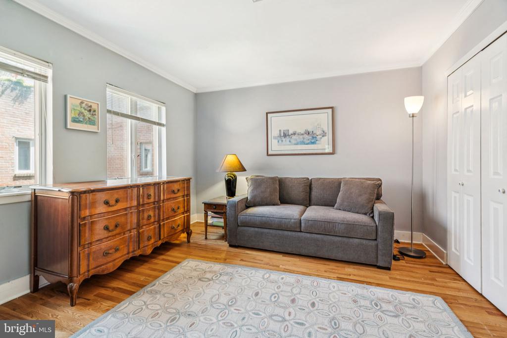 751 S 3RD STREET