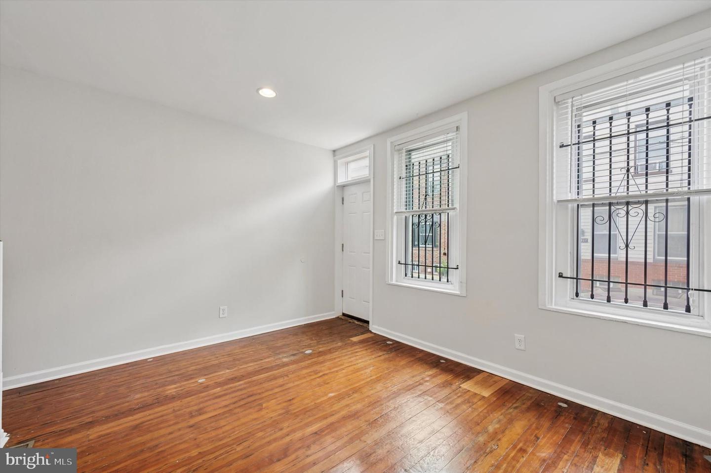 1926 PIERCE ST
