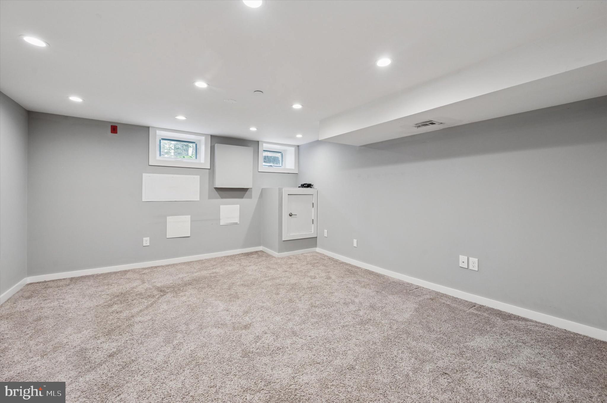1530 CHRISTIAN STREET UNIT 1