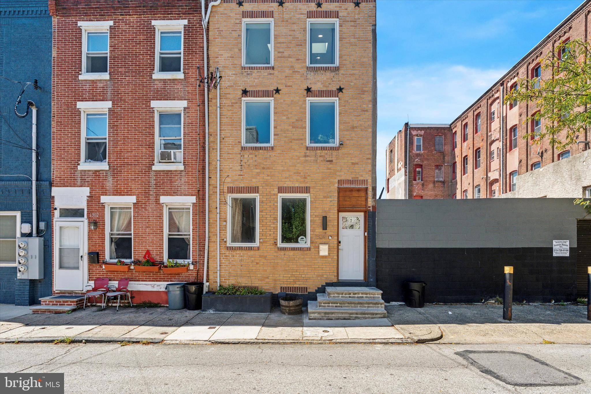 1304 N LAWRENCE STREET