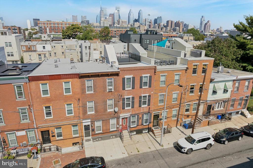 2137 FEDERAL STREET