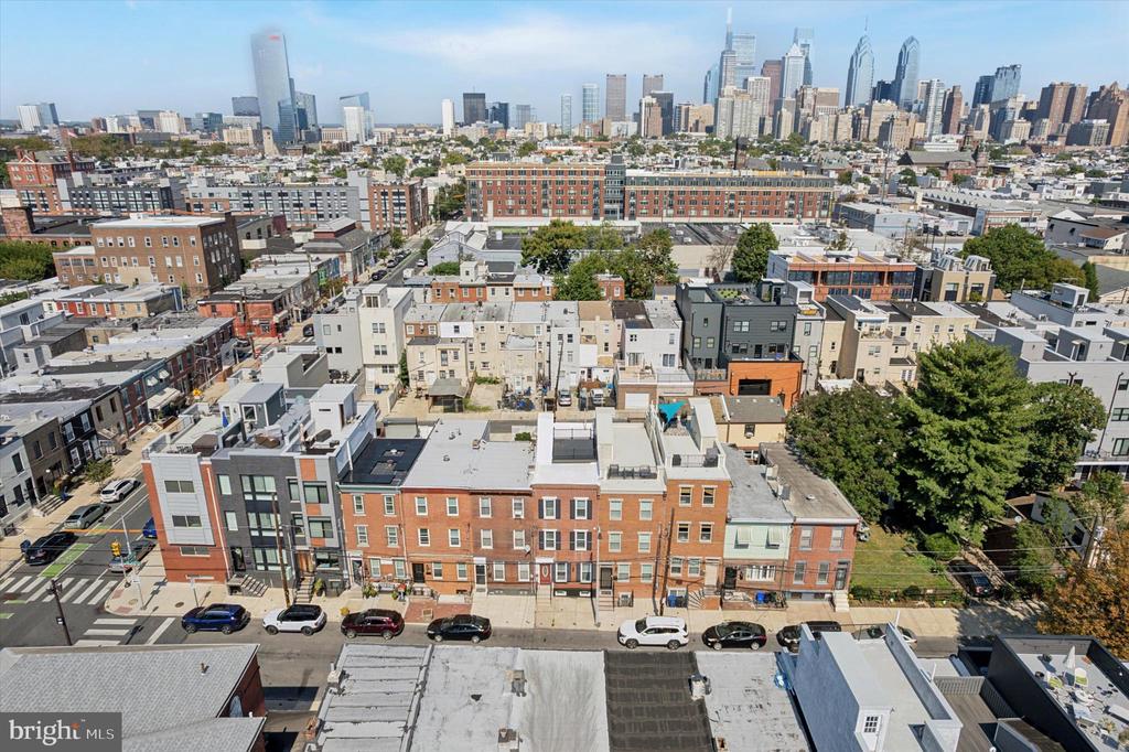 2137 FEDERAL STREET