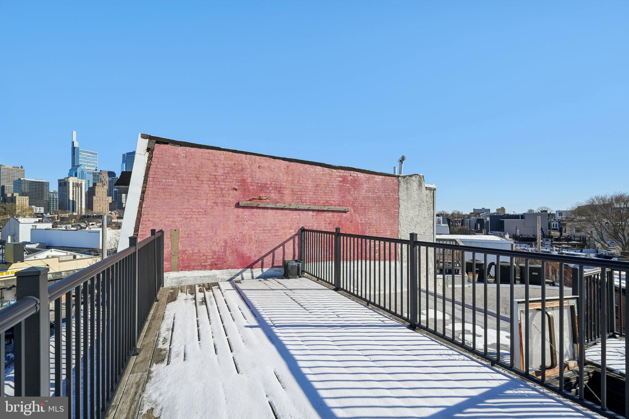 2233 GRAYS FERRY AVENUE