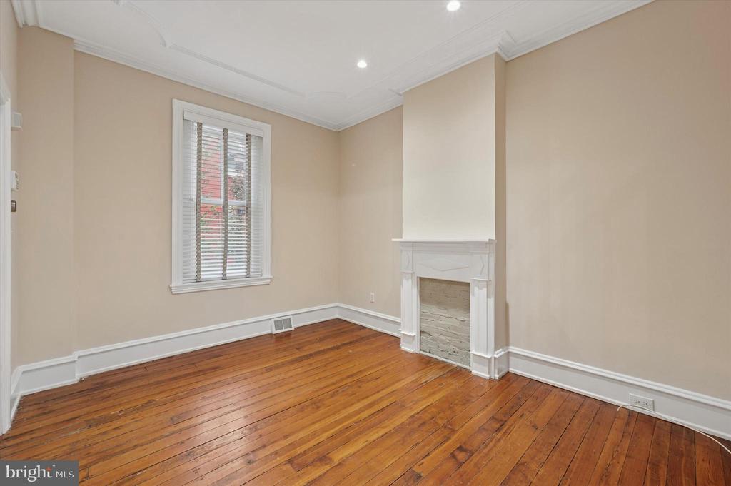 2202 MADISON SQUARE