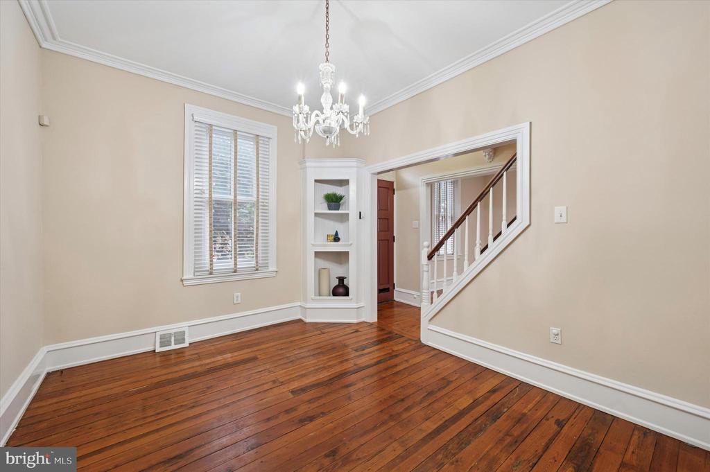 2202 MADISON SQUARE