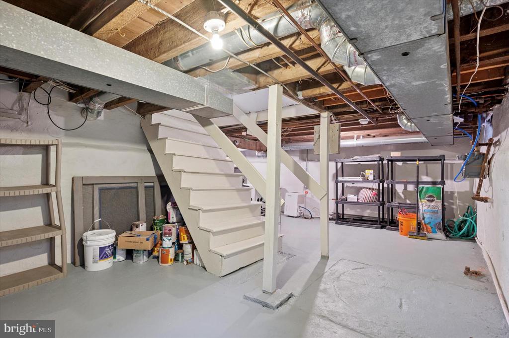 2202 MADISON SQUARE