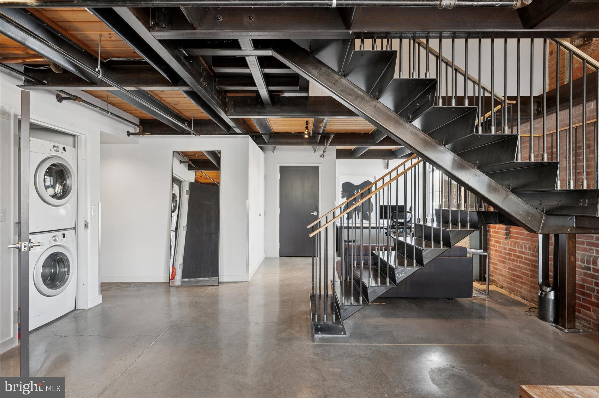 1101 WASHINGTON AVENUE 306