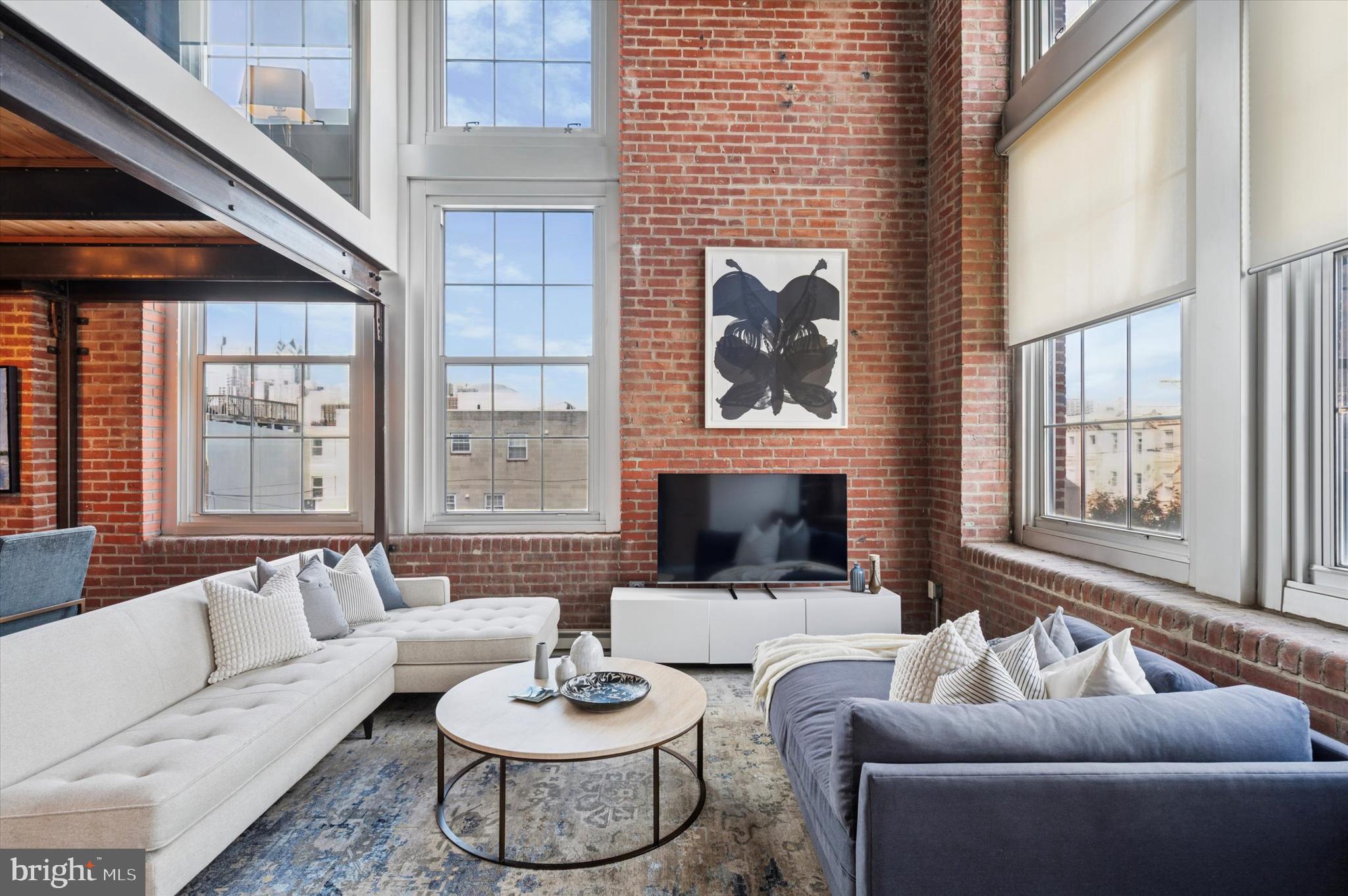 1101 WASHINGTON AVENUE 306