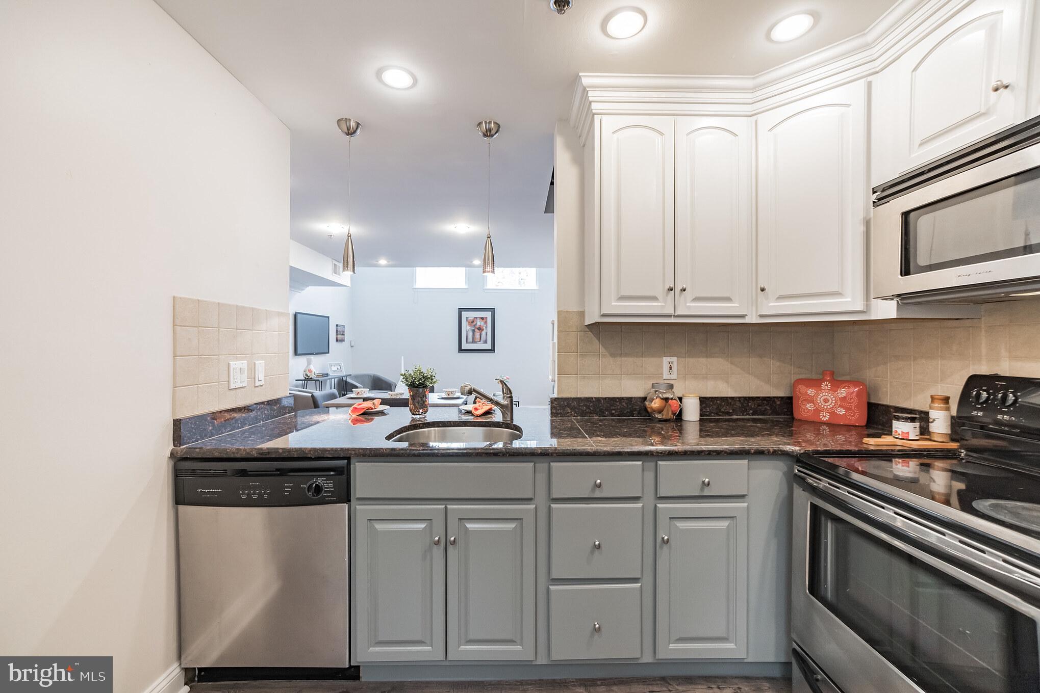 627 N 18TH STREET 37 110