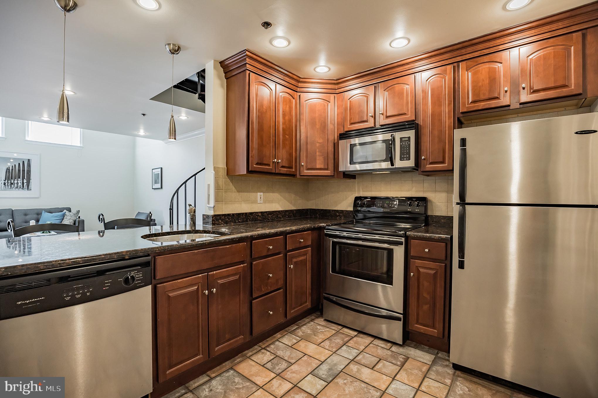 627 N 18TH STREET 37 110