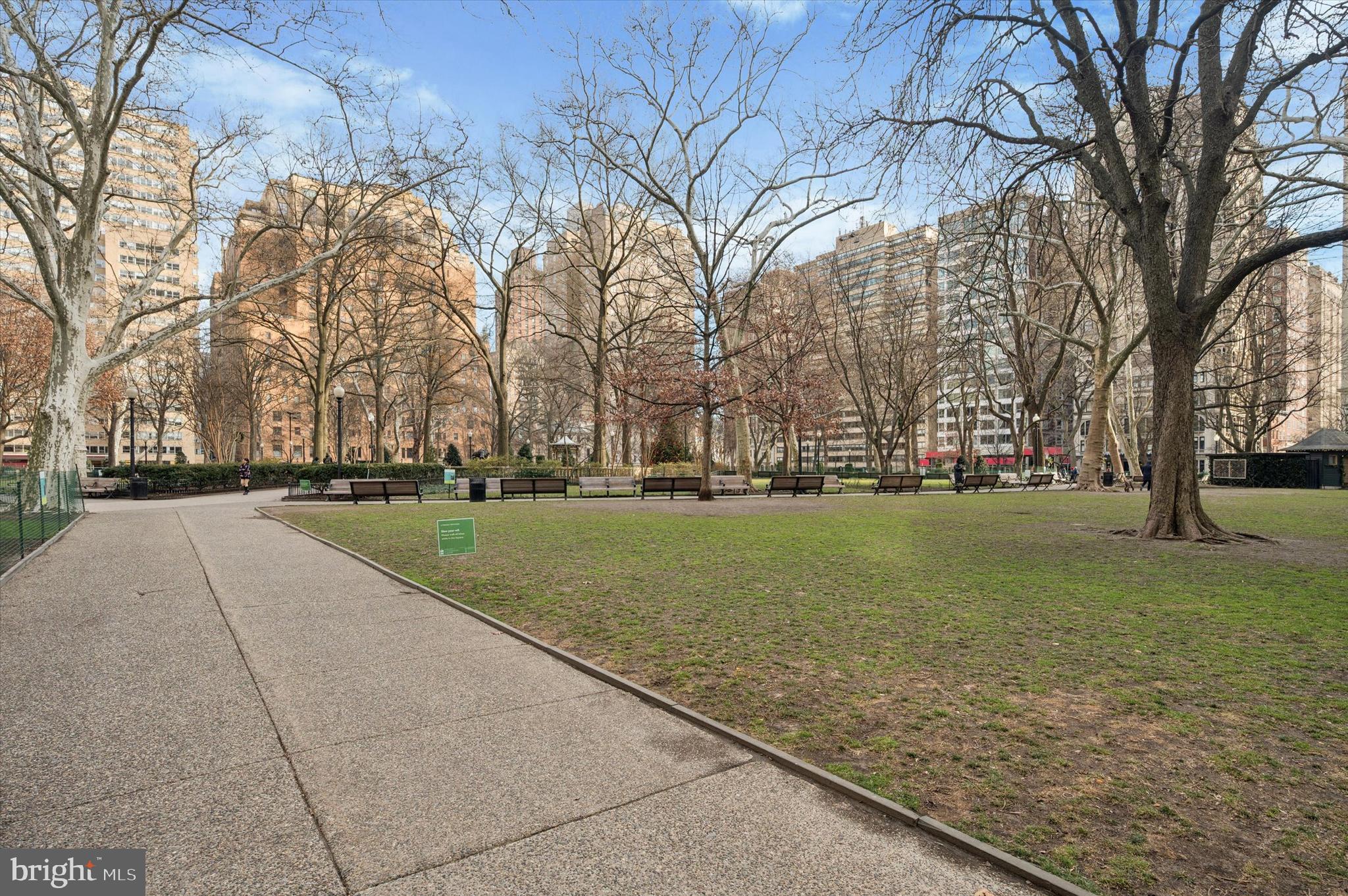 220 W RITTENHOUSE SQUARE 6F